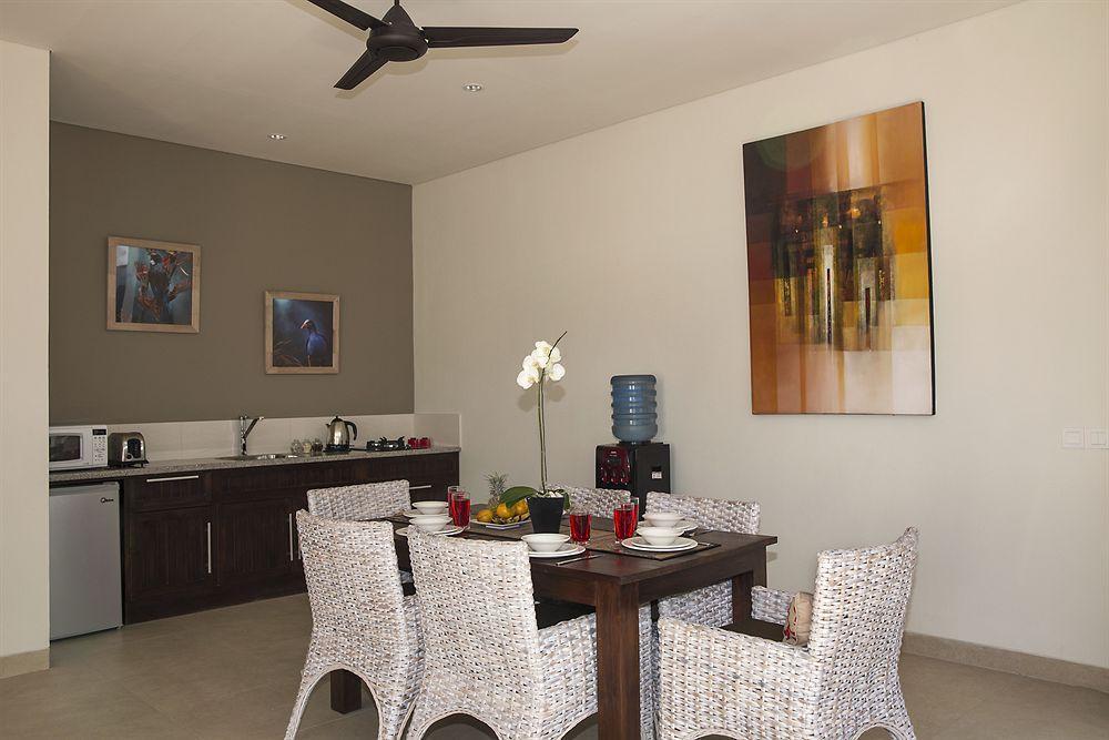 סמיניאק Aroha Boutique Villas מראה חיצוני תמונה